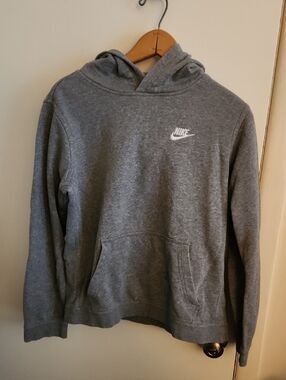Womens Nike Gray Pullover Hoodie with Small White Swoosh XL